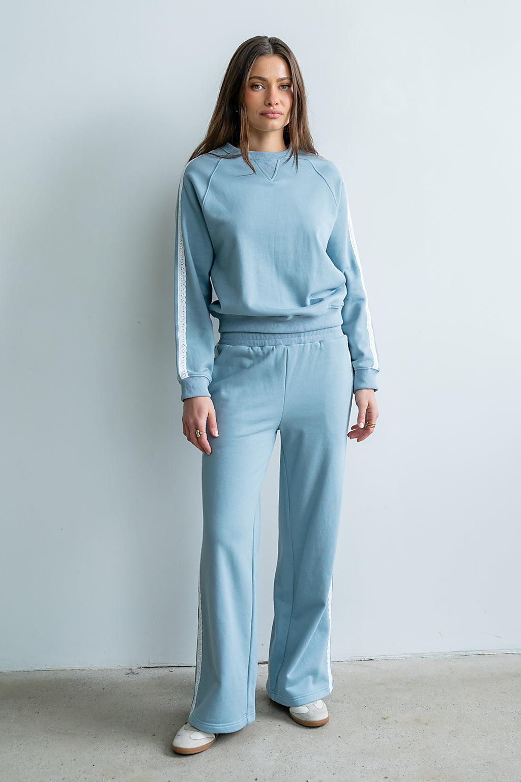 Mickey Wide Leg Jogger in Blue