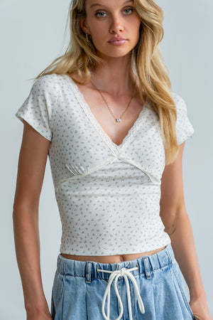 Liliana Floral Tee in Beige
