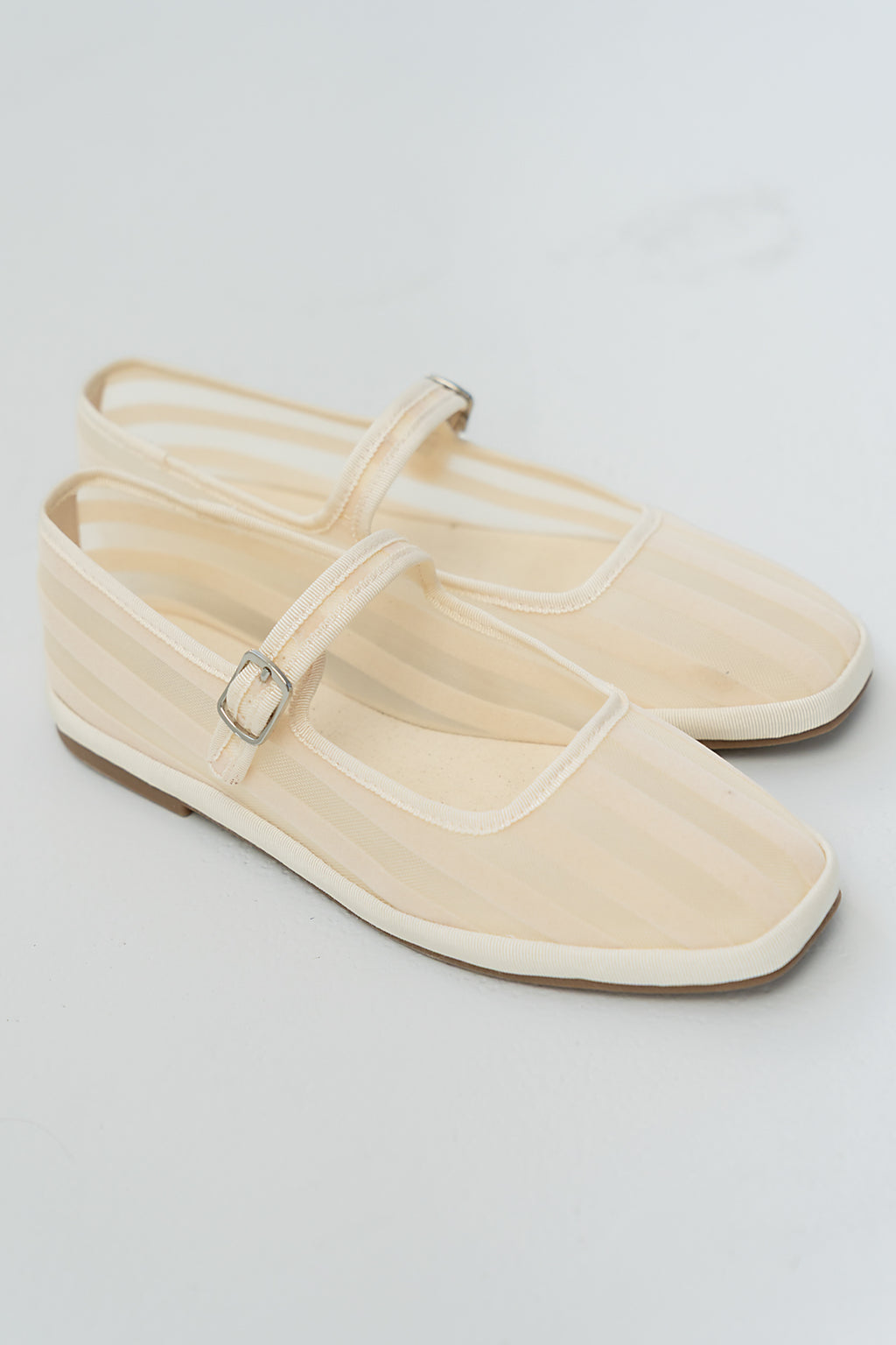Morocco Mesh Flat in Bone