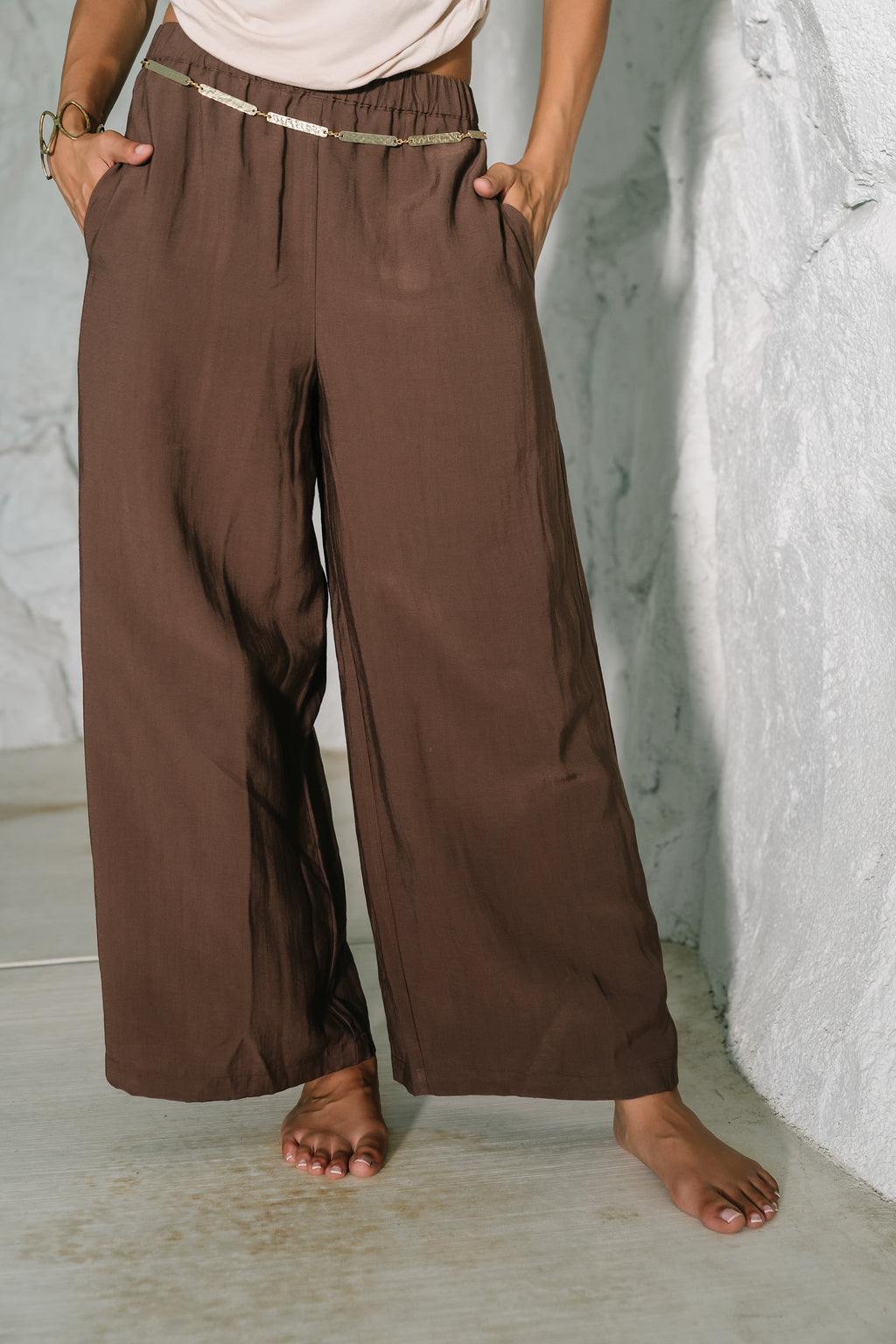 Lee Wide Leg Pants in Brown