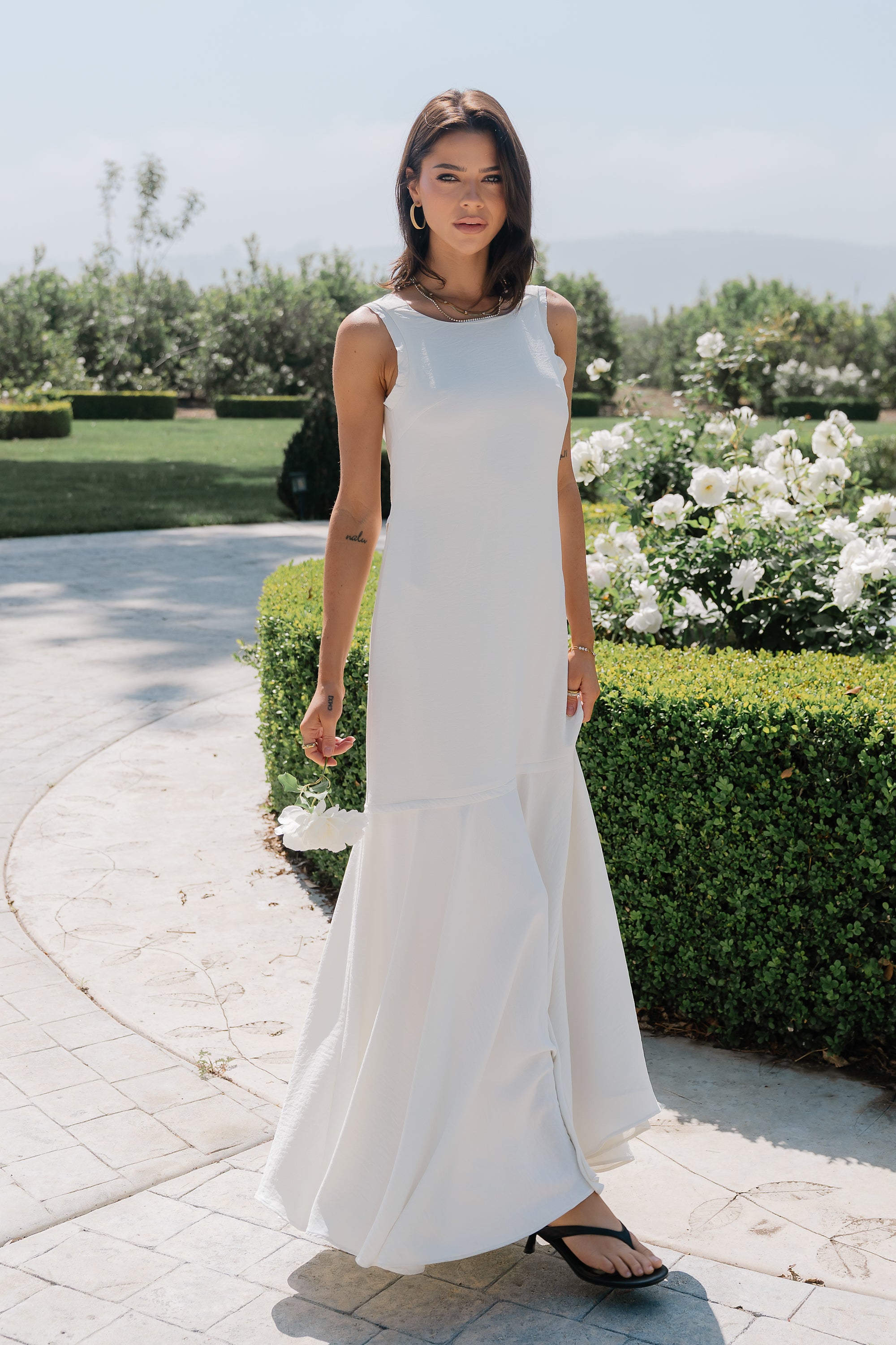 maxi dress sale Marlon in Ivory A closer look at styleattribute-formal dresses Ladies dresses this maxi boho dress Color:Lavender Lilac Floral