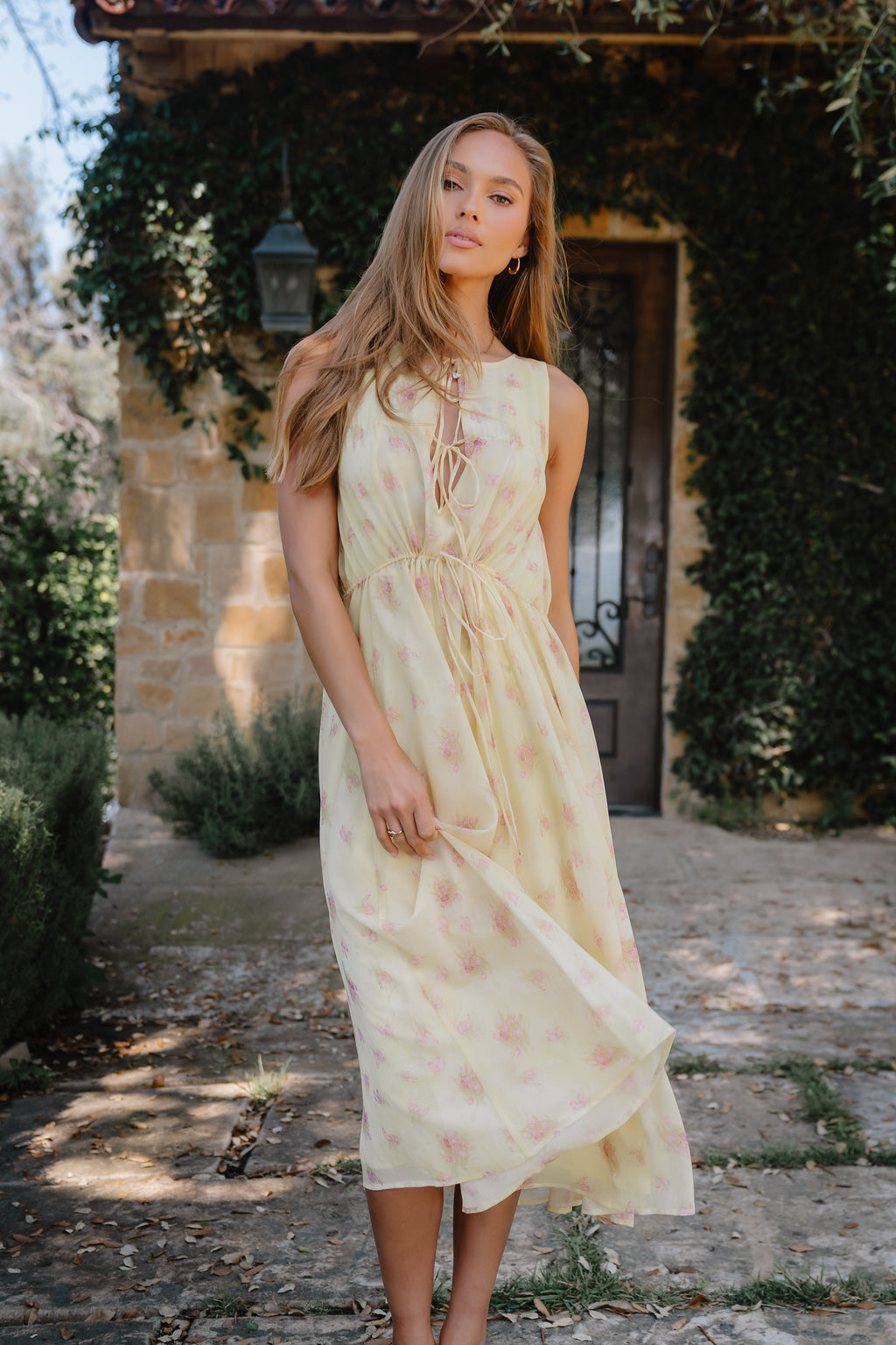 chiffon spring maxi dress Pink Chiffon Maxi Dress with High Waist and Flowy Silhouette