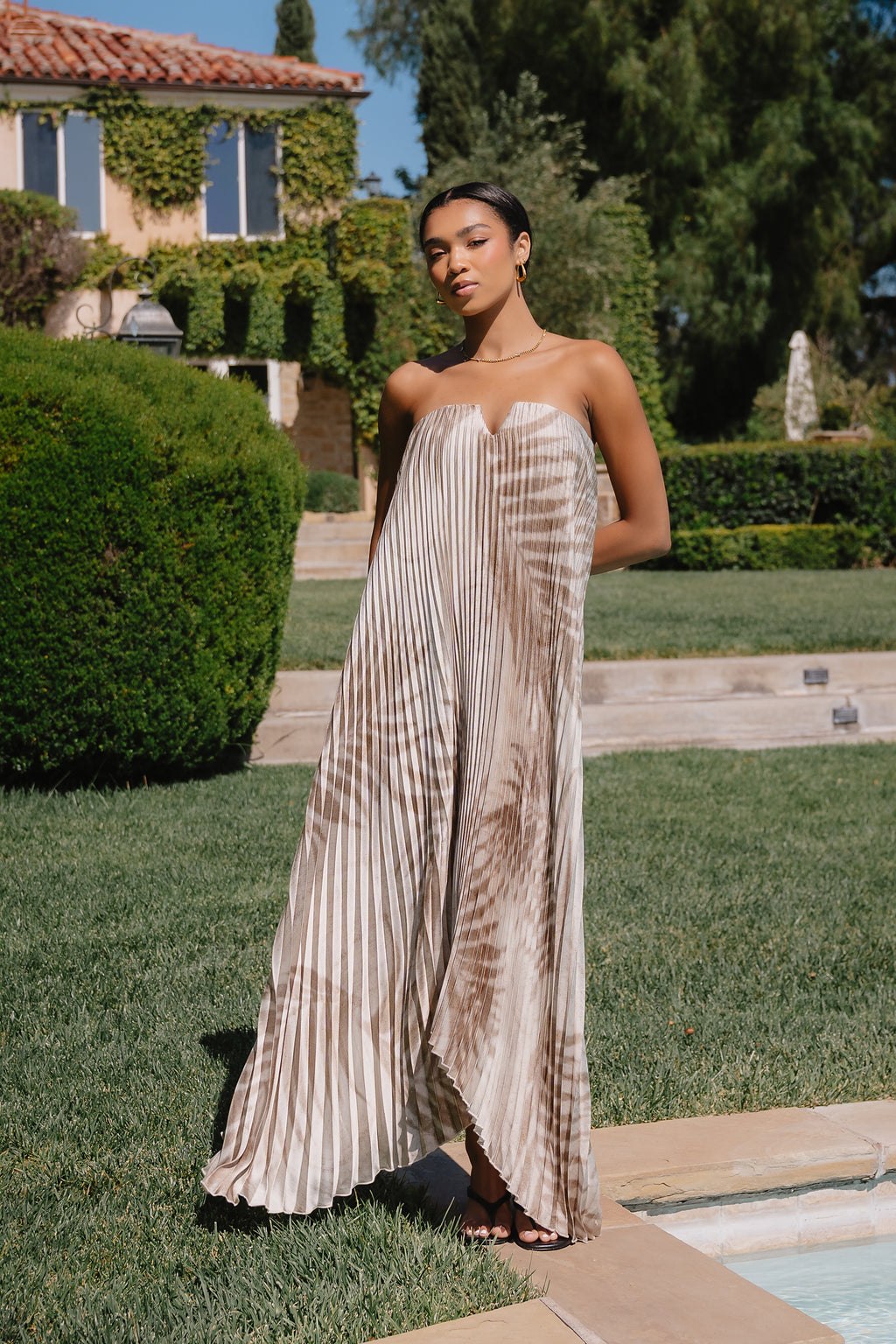 accordion maxi dress Lavender Pleated Maxi Dress L