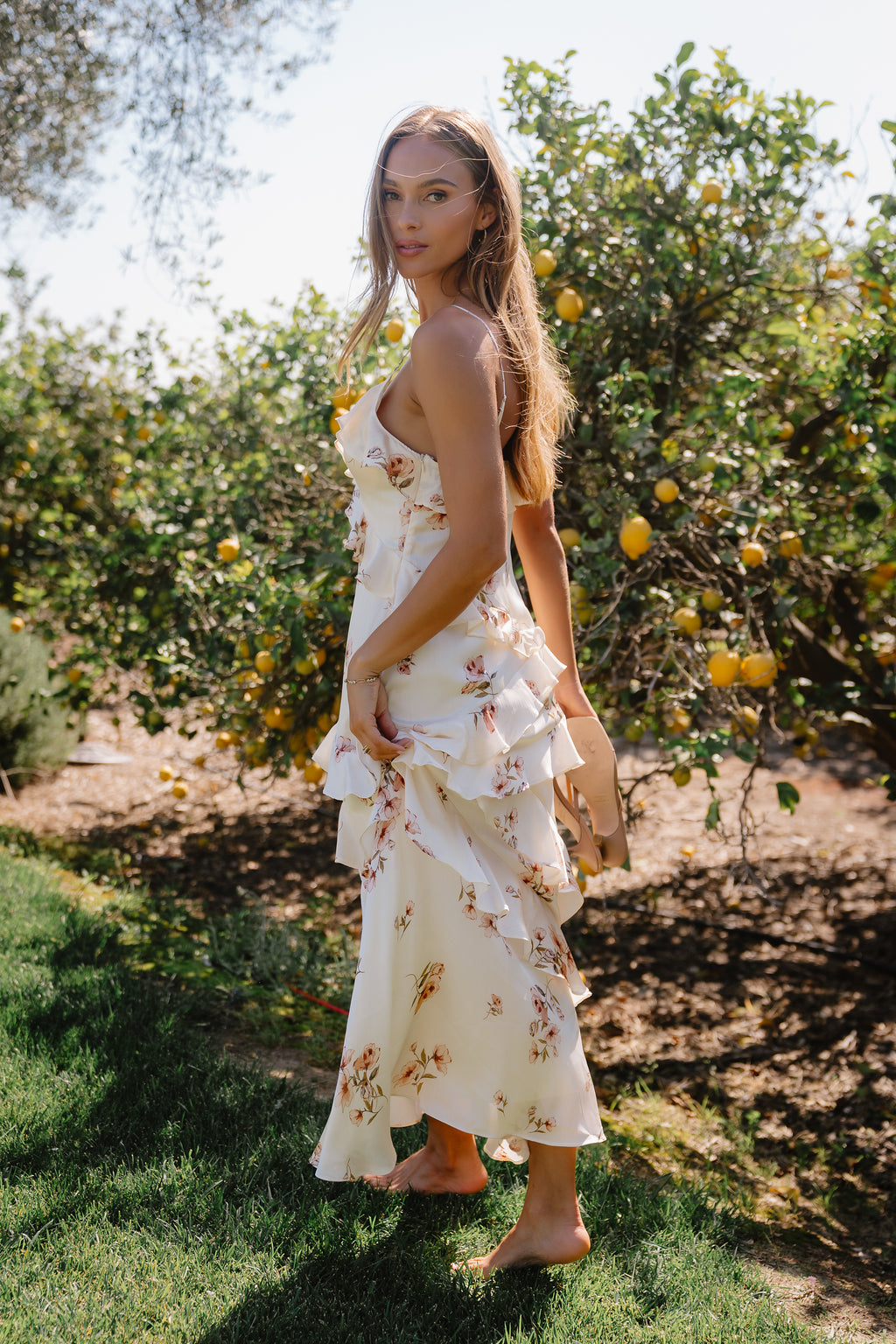 bohemian ruffle dress Boho Wedding Dress,boho Ruffled Halter Dress,beach Wedding Dress,ruffle High Low Maxi Dress, off White Ruffled Dress,backless Maxi Dress