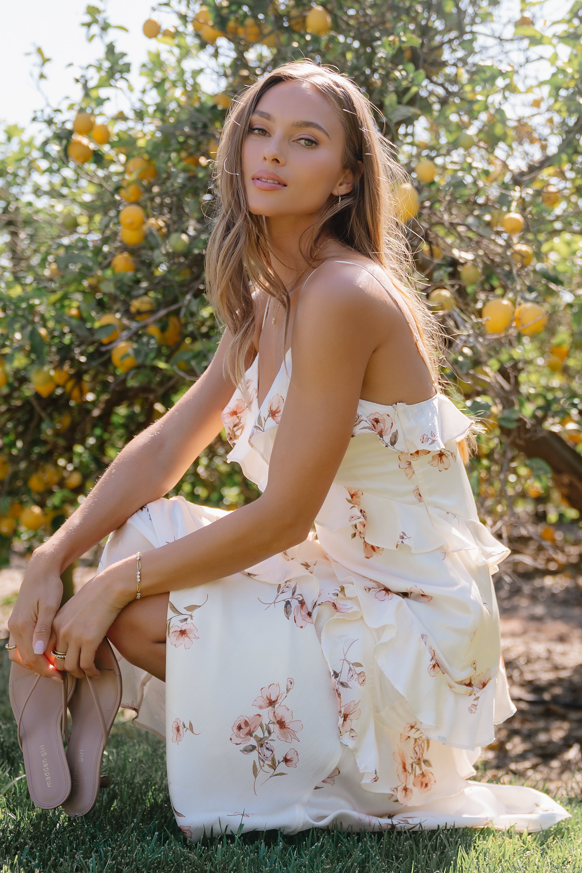 autumn floral maxi dress Kyler Ruffle Floral Maxi Dress S / White