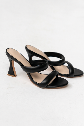 Marco Strappy Heel in Black