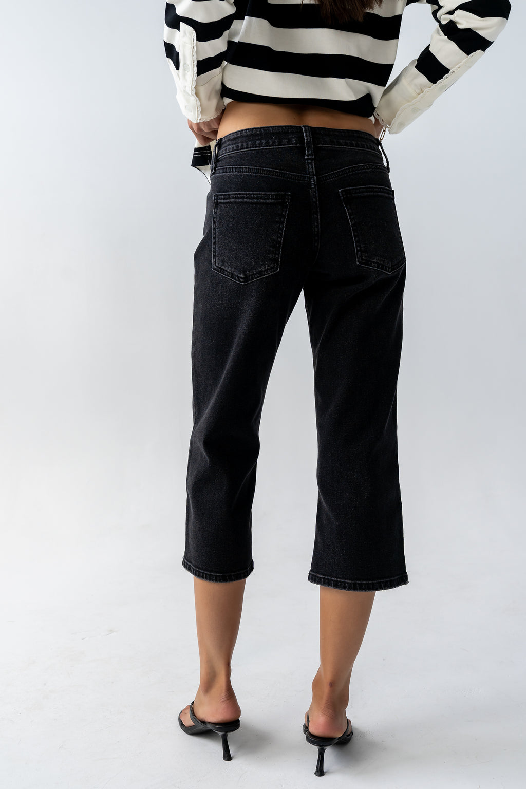 Katie Straight Leg Capris