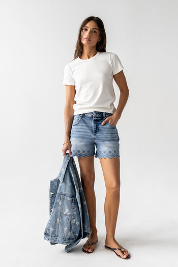 Kellie Scalloped Shorts