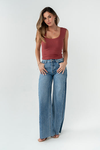 Sawyer Lace Trim Tank Top in Berry