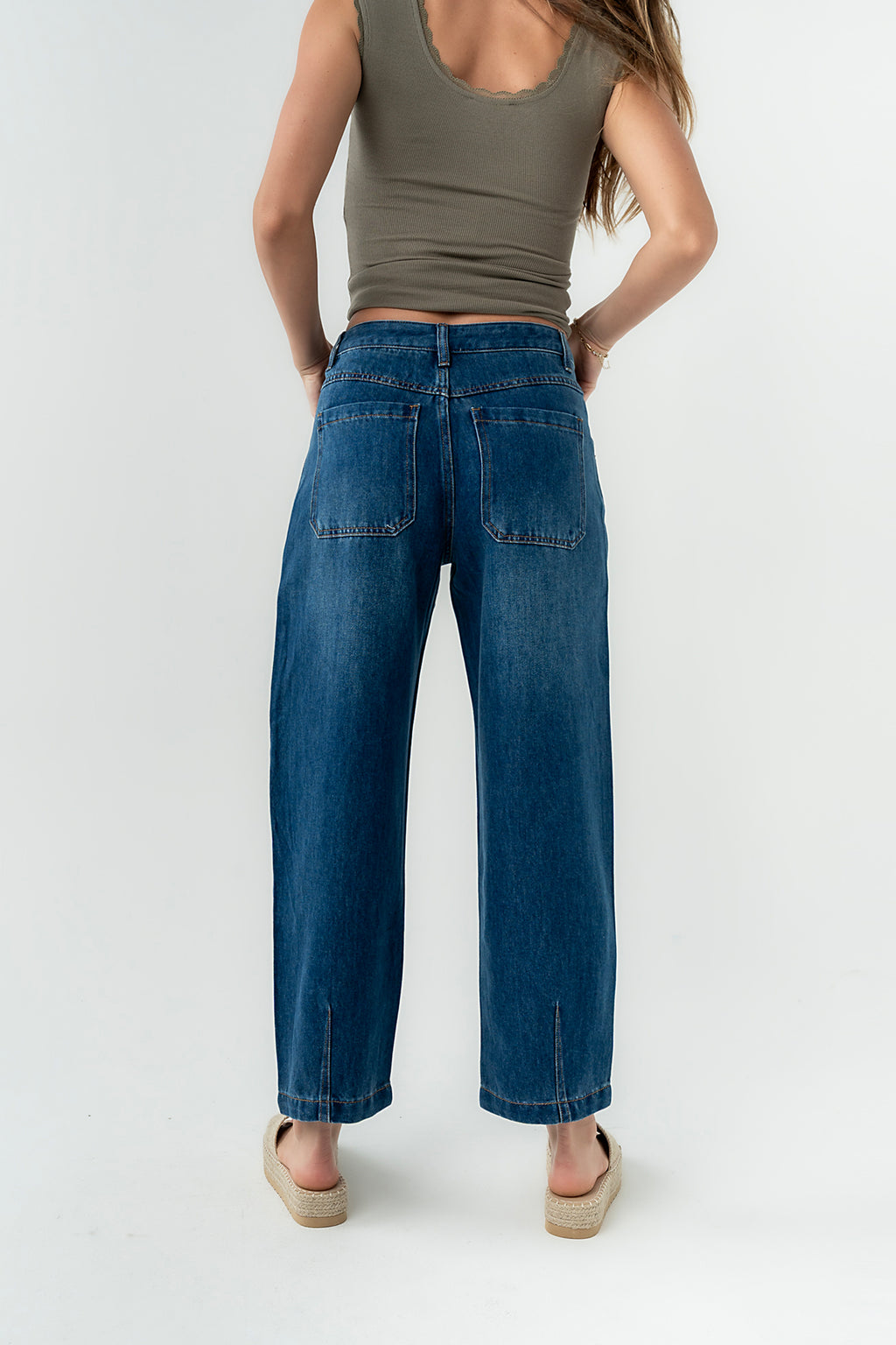 Yana Barrel Jeans