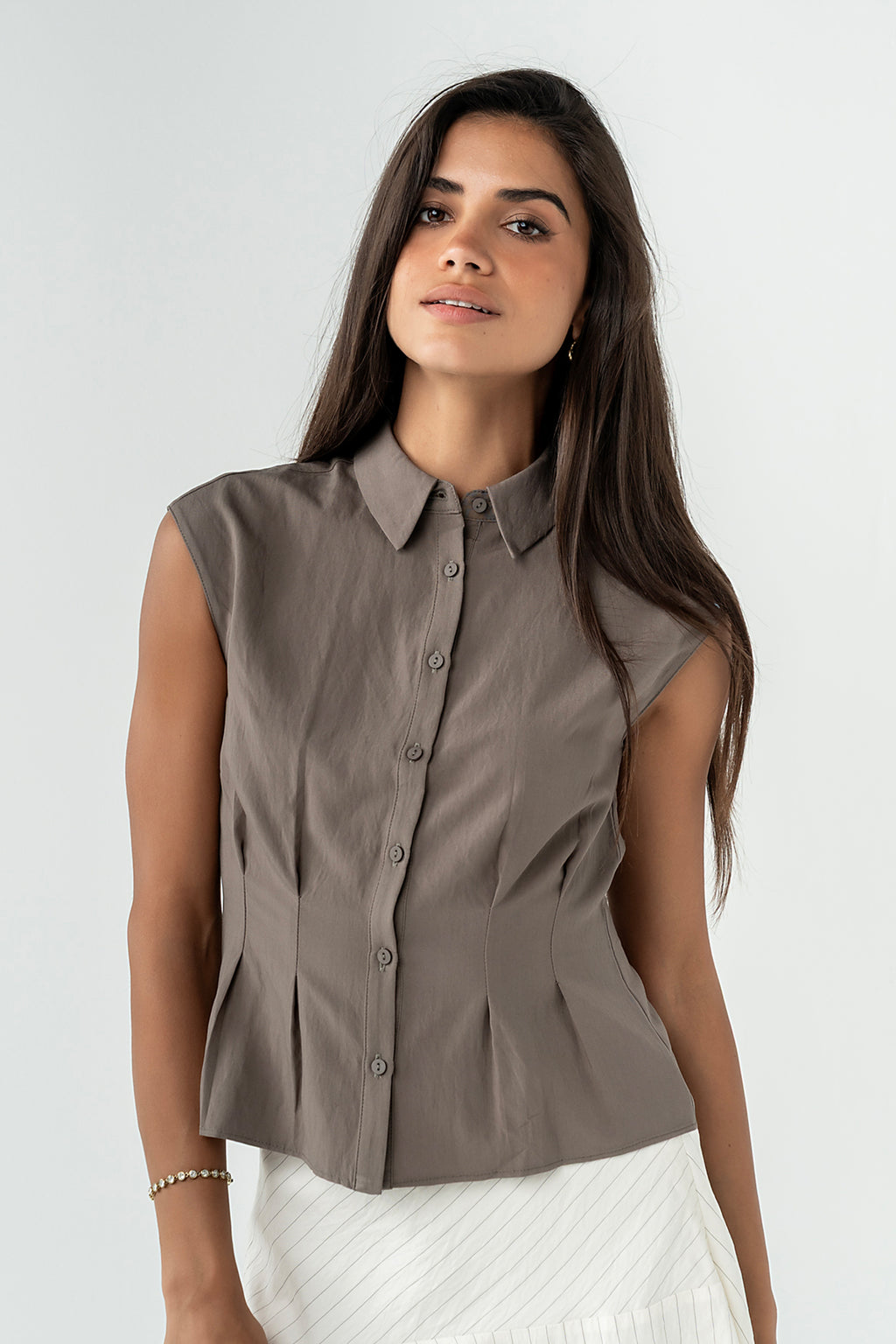 Jacob Button Up Top in Mocha