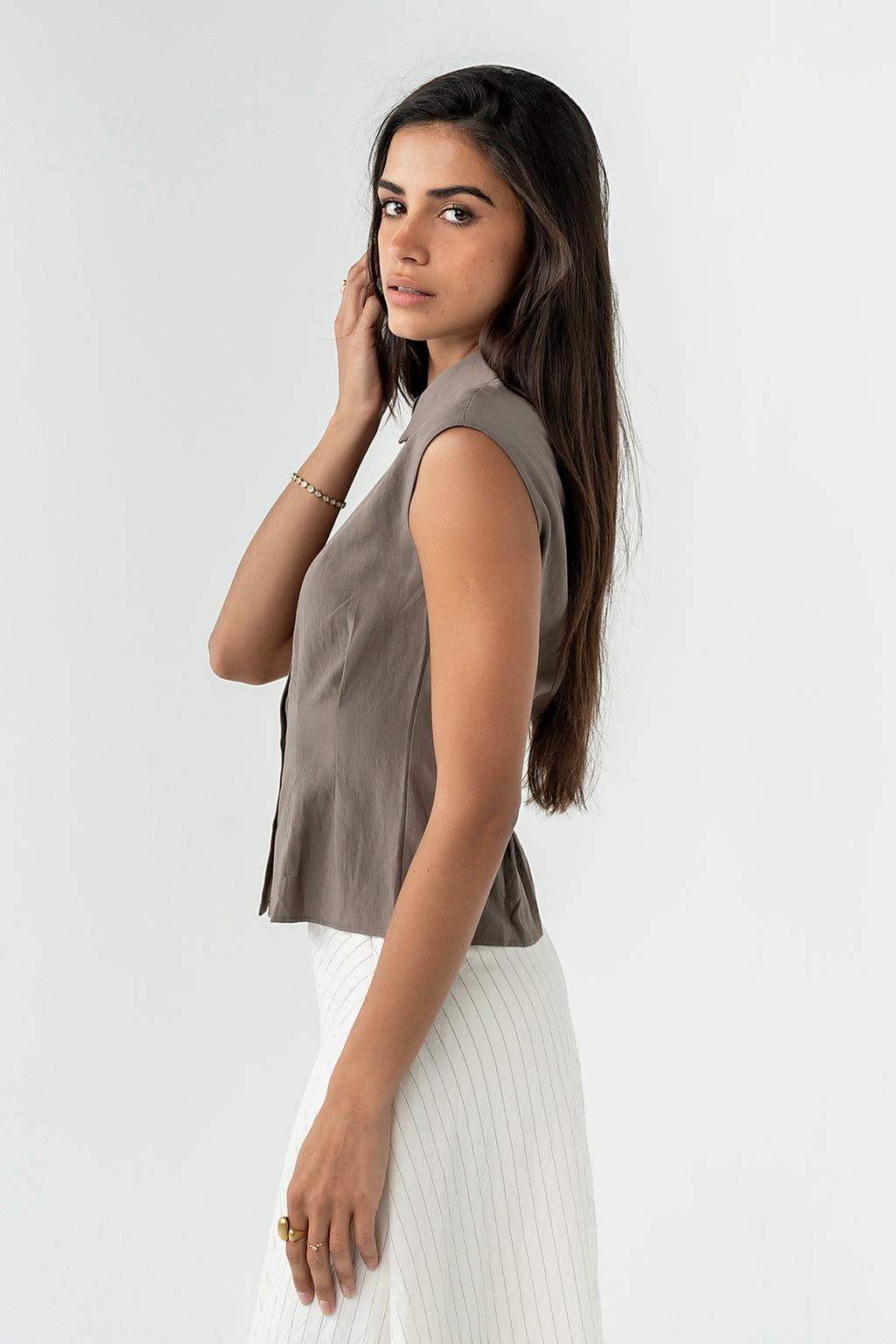 Jacob Button Up Top in Mocha