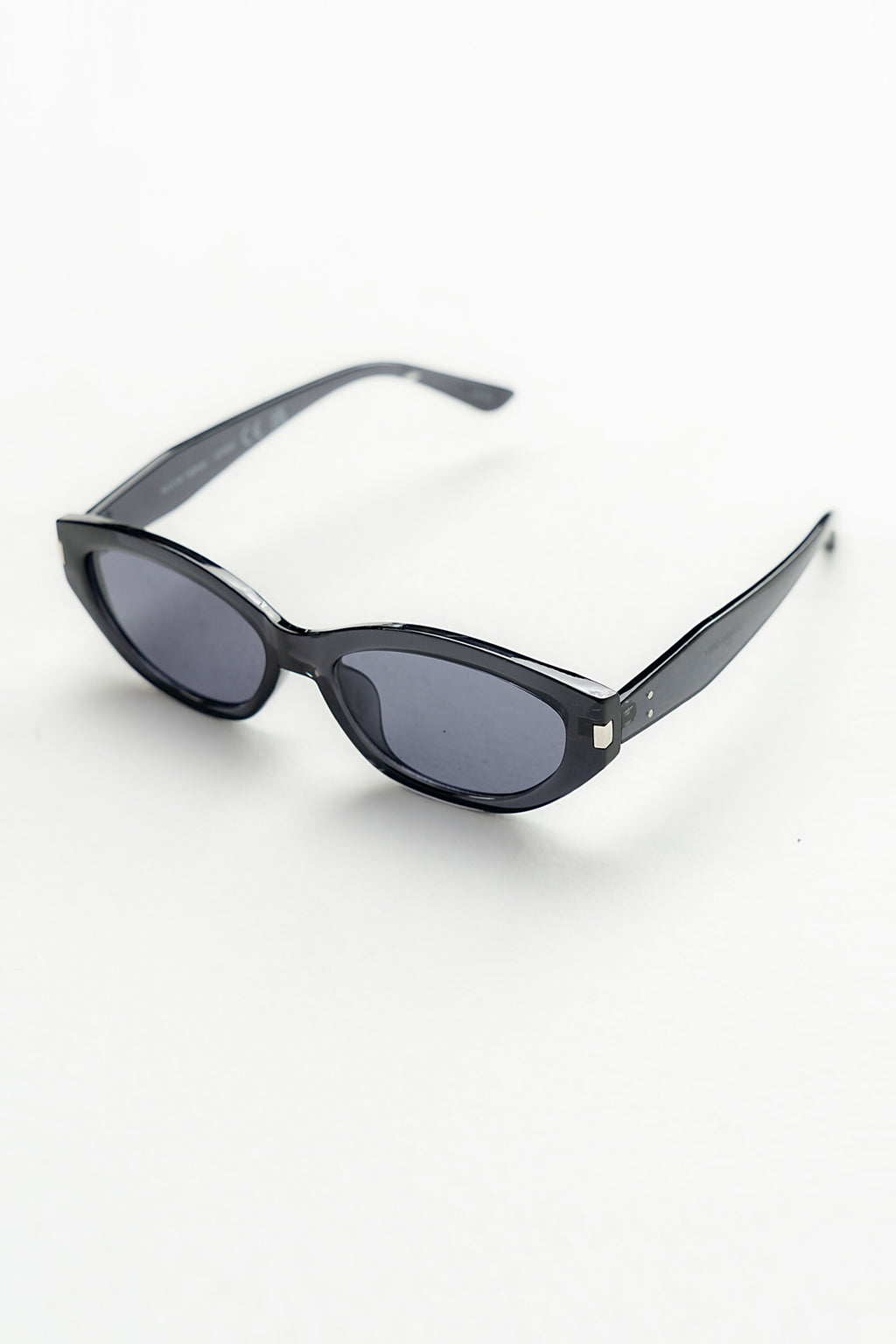 Lessie Sunglasses