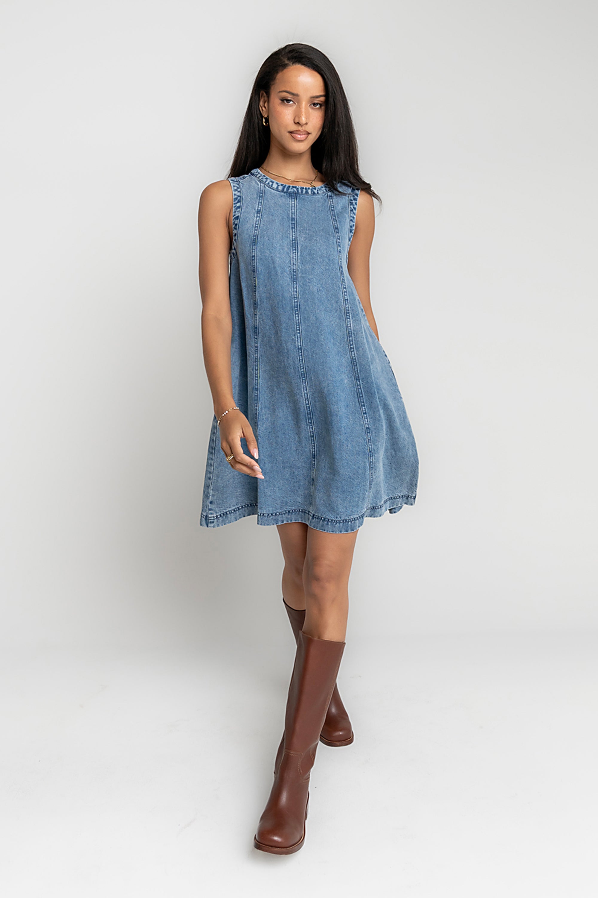 sleeveless denim mini dress Light Wash Denim Sweetheart Sleeveless Mini Dress