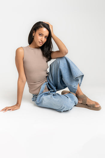 Bentlee Cropped Baggy Jeans