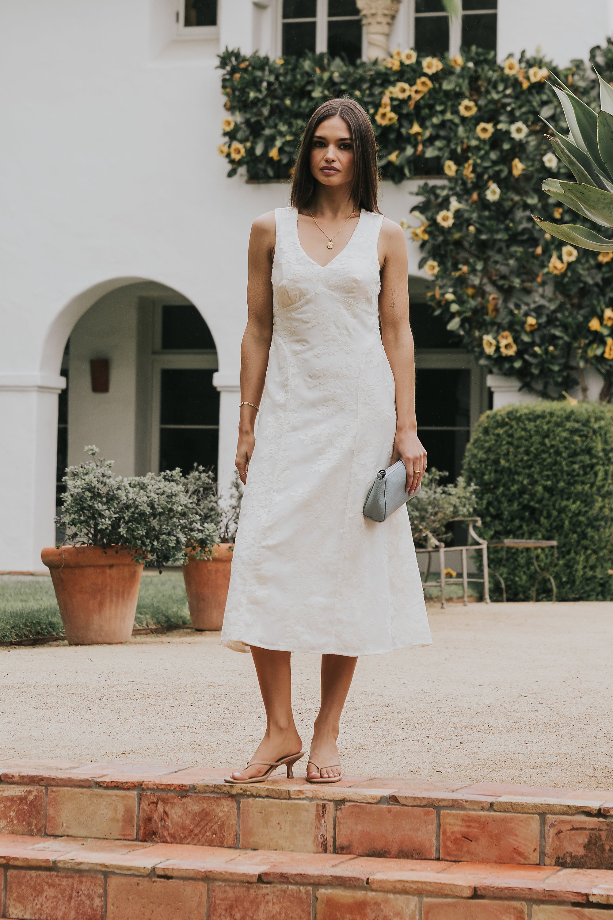 bhme Ariel Embroidered Midi Dress in Cream - Size Large, Non Stretch Material bhme Ariel Embroidered Midi Dress in Cream - Size Large, Non Stretch Material
