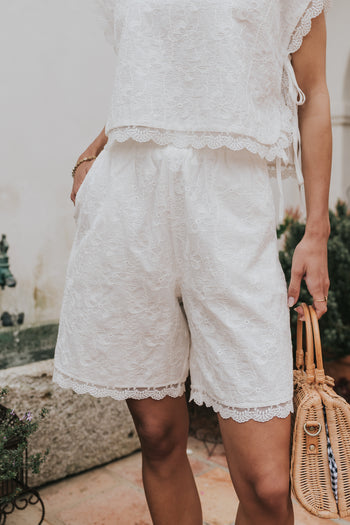 Klara Floral Embroidered Shorts