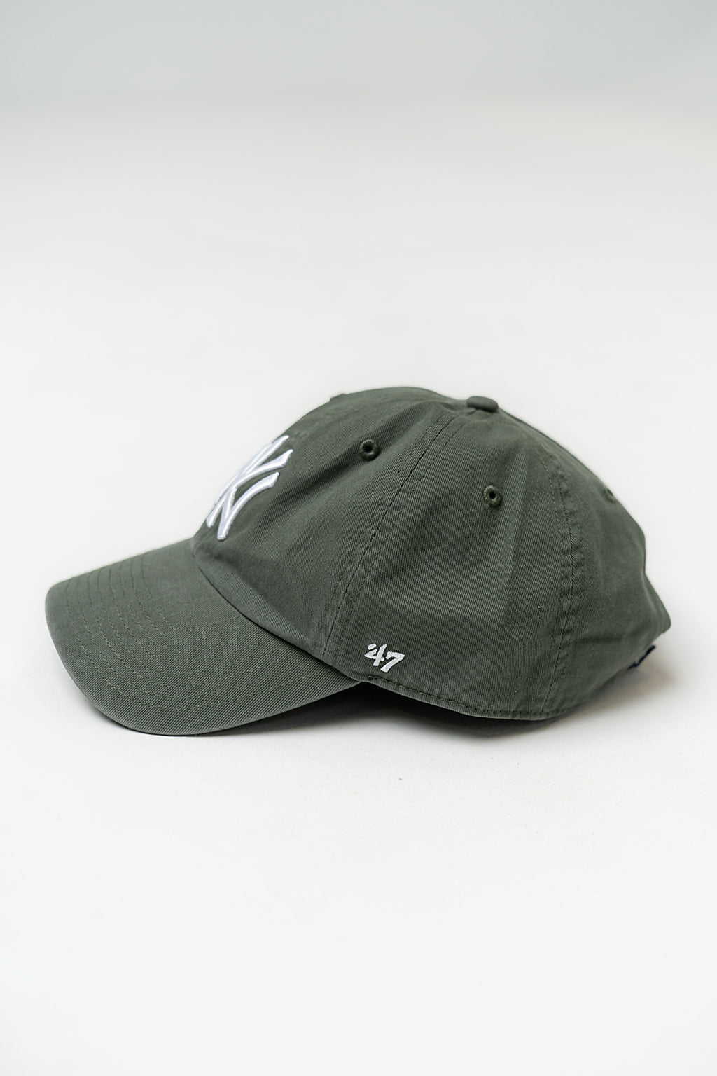New York Yankees Baseball Cap in Moss