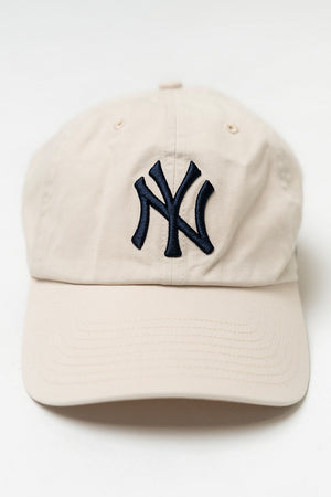 New York Yankees Baseball Cap in Natural Blue