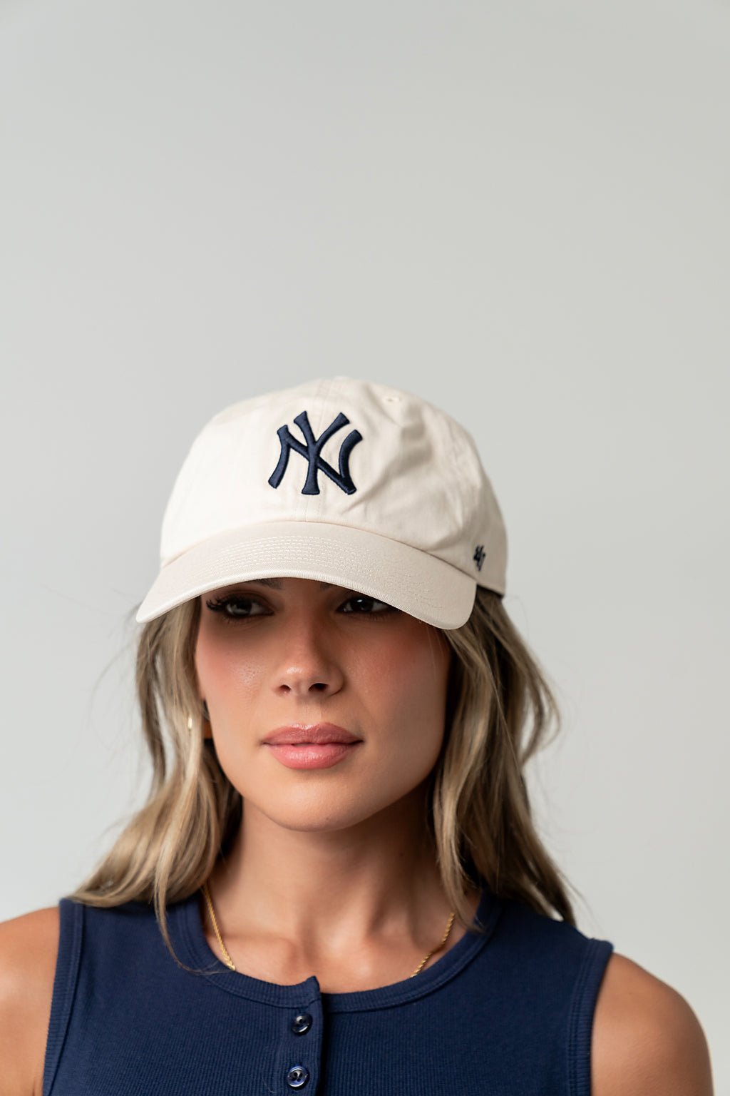 New York Yankees Baseball Cap in Natural Blue