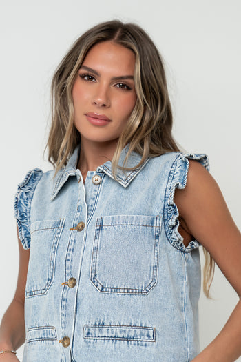 Jaycie Ruffle Denim Vest in Denim