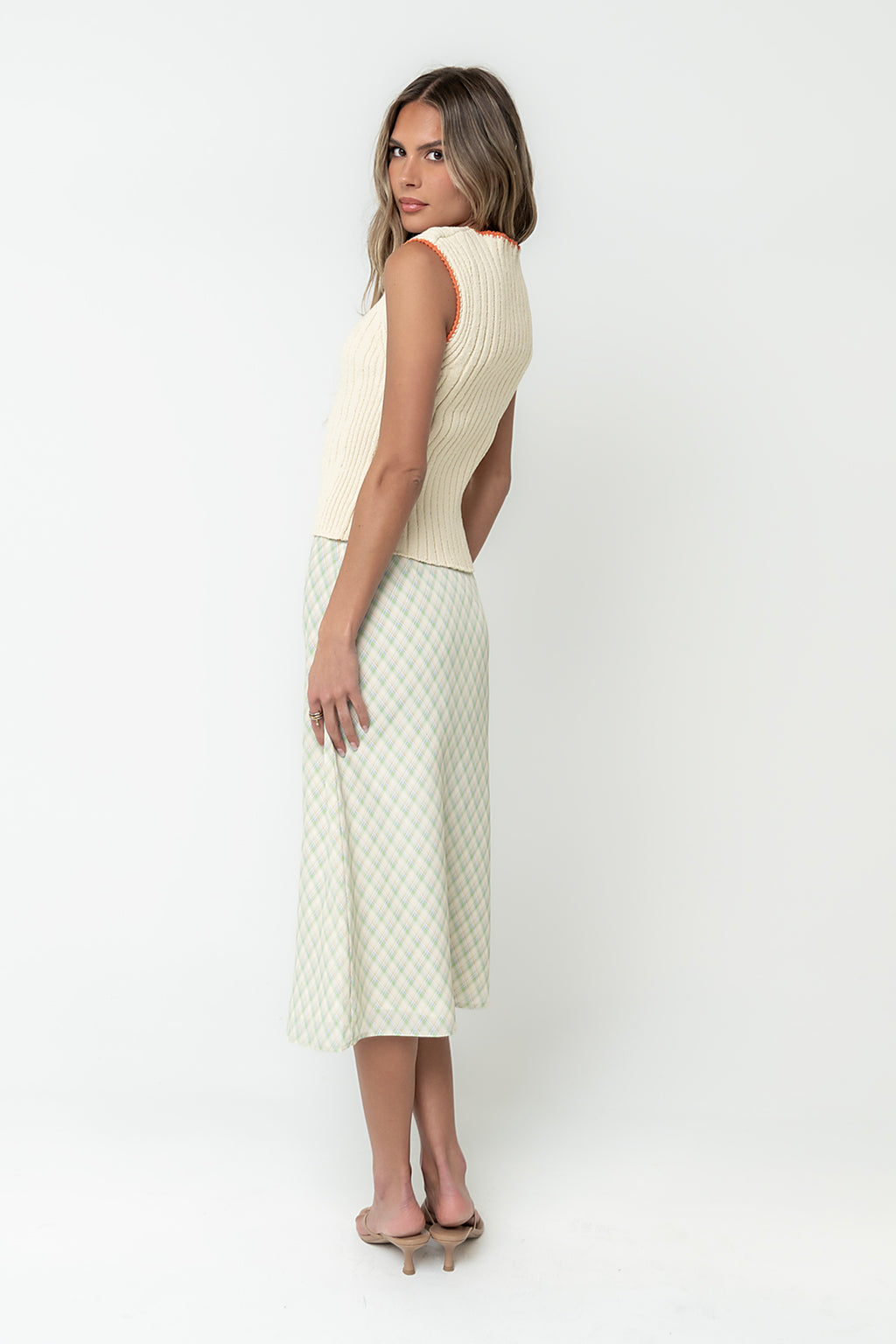 Gentry Contrast Ribbed Tank in Beige