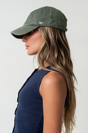 New York Yankees Baseball Cap in Moss