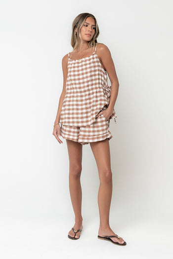 Lily Gingham Shorts in Brown