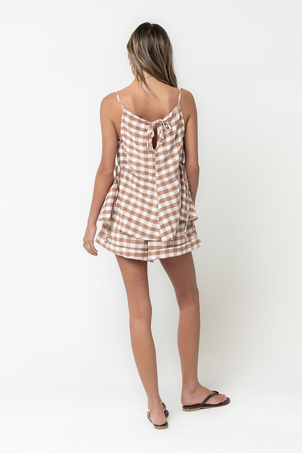 Lily Gingham Shorts in Brown