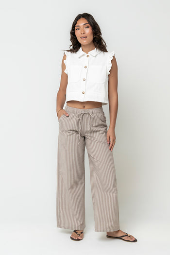Jaycie Ruffle Denim Vest in White