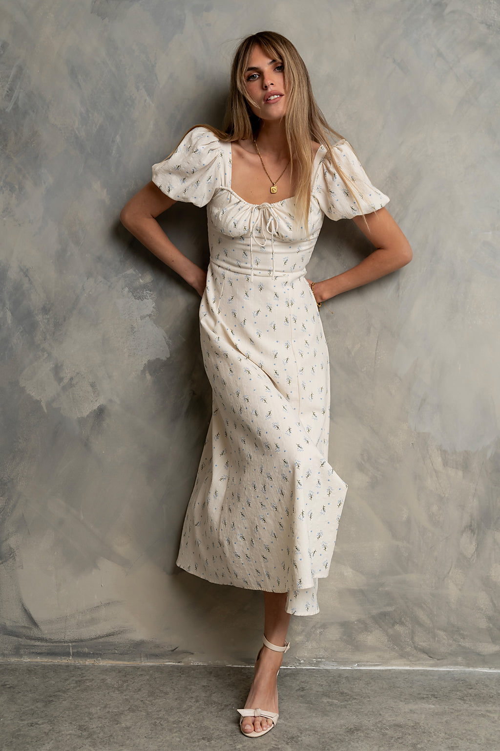 clarissa maxi dress Vestido Midi Clarissa Floral - Red/White