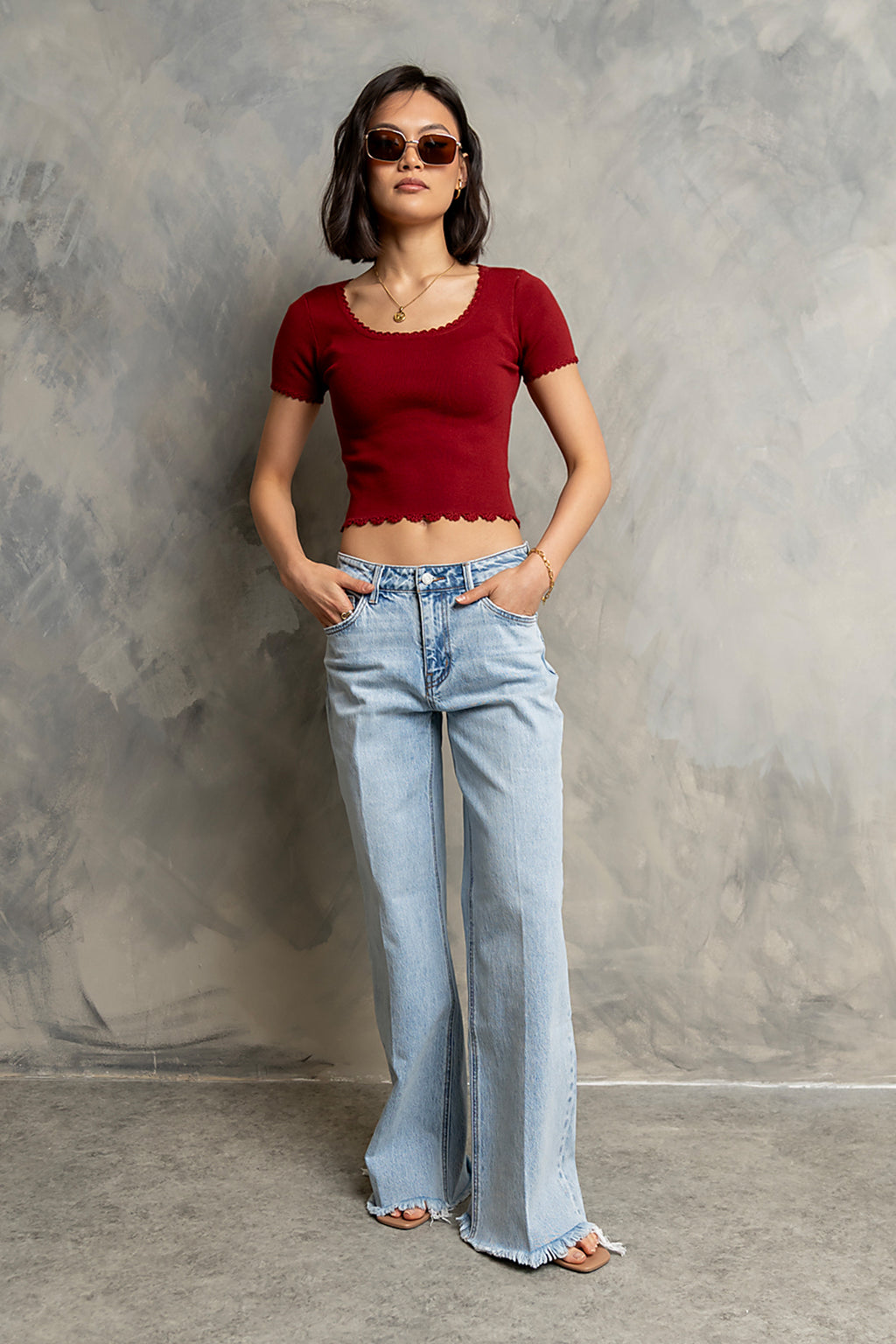 Kaila Scalloped Top in Brick