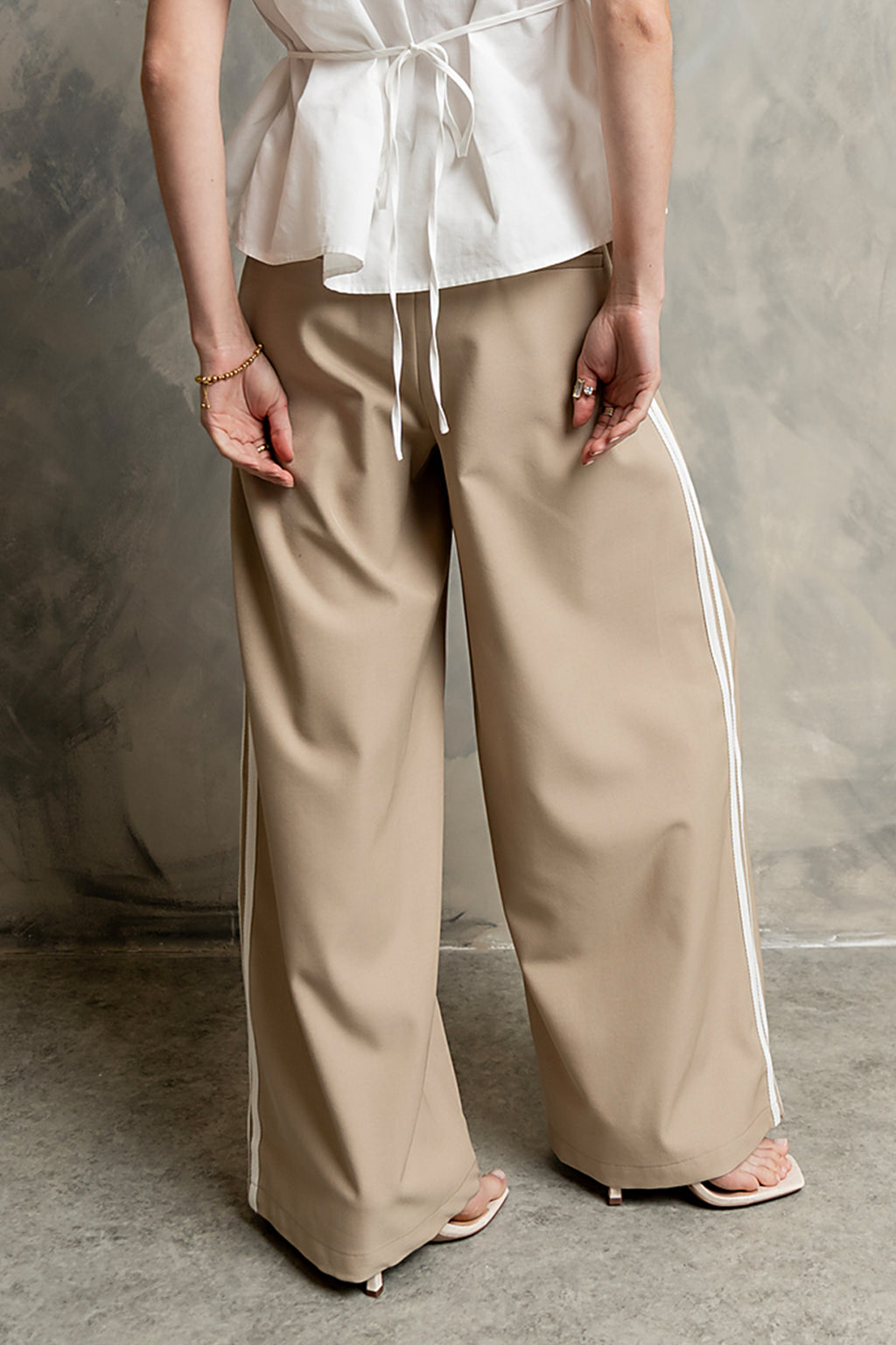 Louisa Pleated Wide Leg Pants