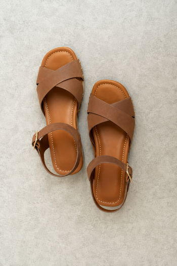 Finna Platform Heels in Cognac