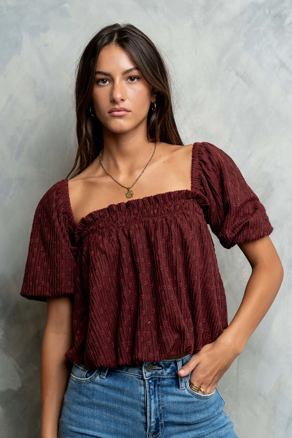 Renna Textured Bubble Top in Burgundy