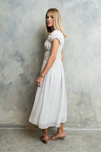 Kaelyn Floral Midi Dress in Ivory
