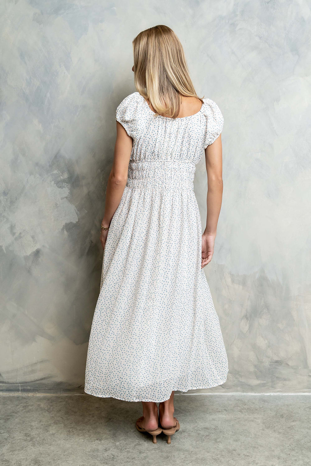 Kaelyn Floral Midi Dress in Ivory