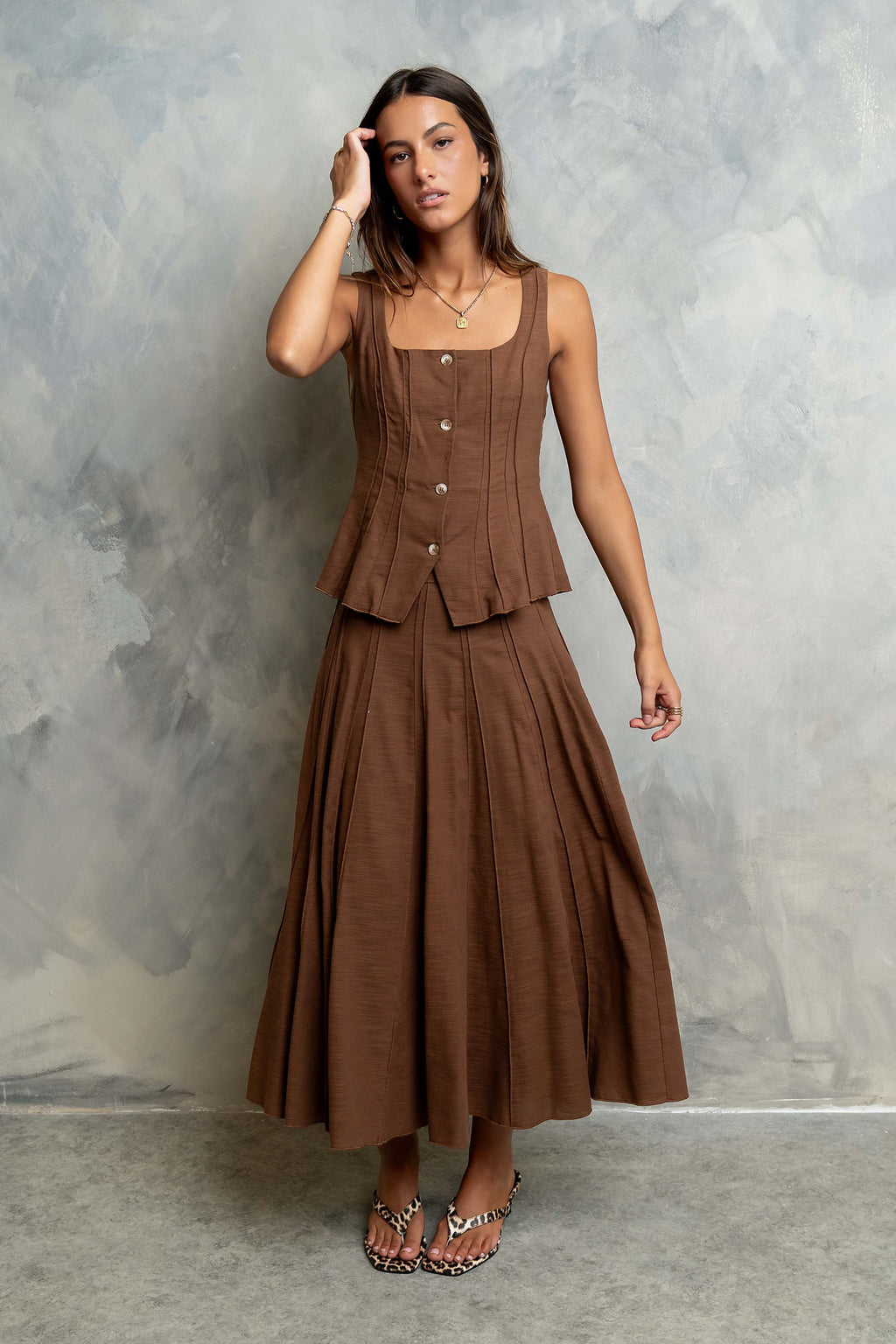 Cadence Pleated Midi Skirt in Brown