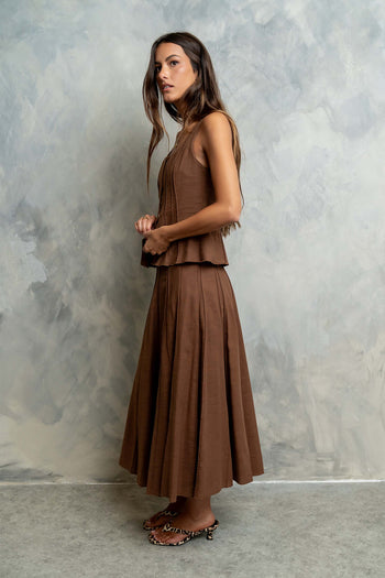 Cadence Pleated Midi Skirt in Brown
