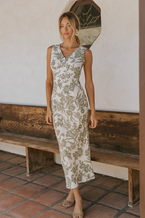 Maylin Sleeveless Floral Maxi Dress