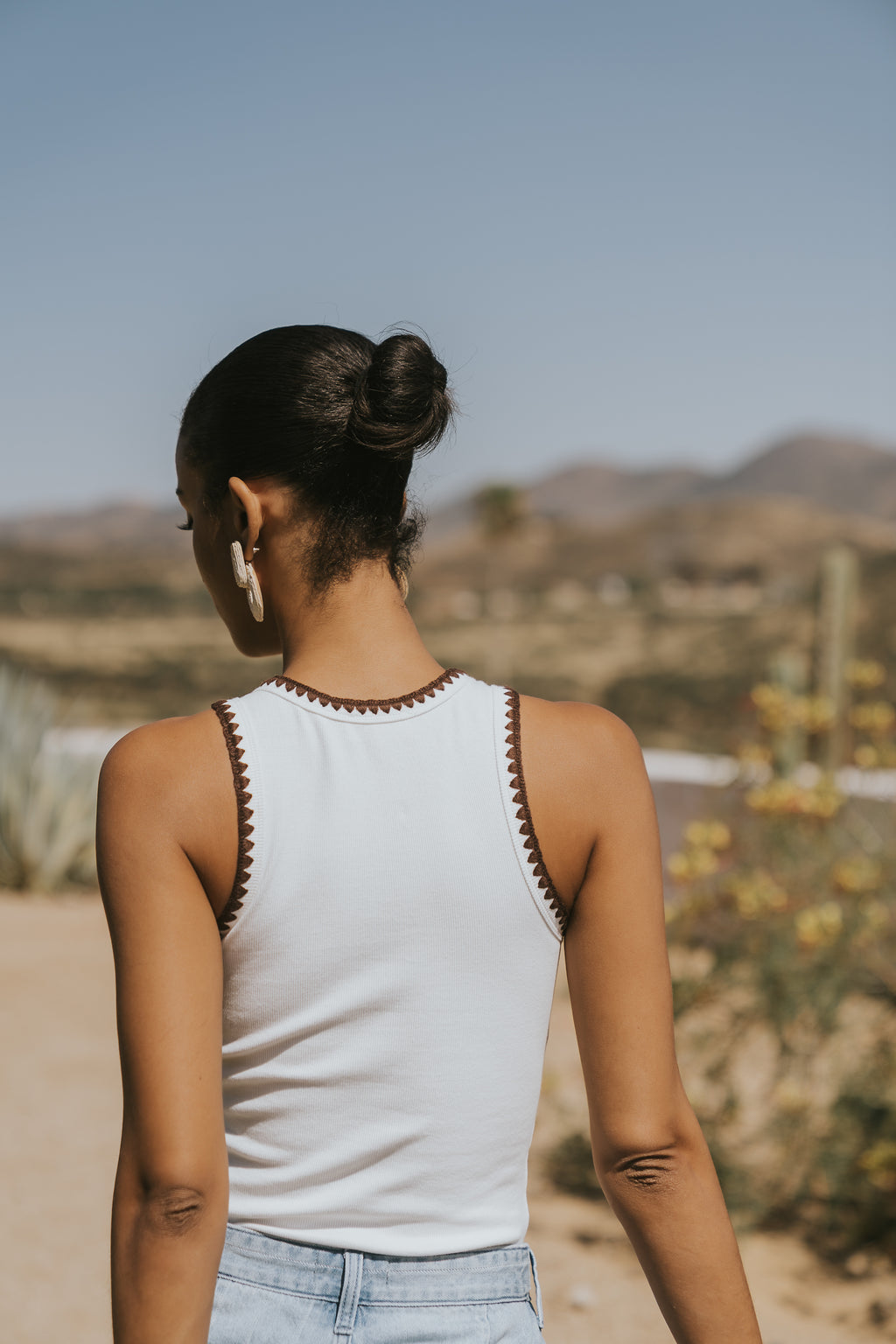 Leia Contrast Tank Top in White