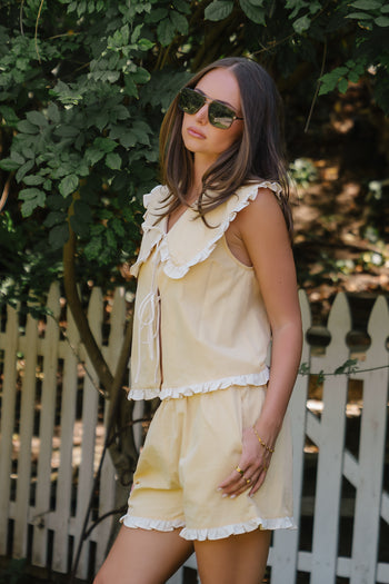 Aya Ruffle Shorts in Yellow