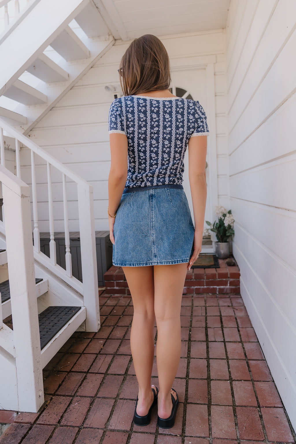 Juliet Floral Seamless Top in Navy