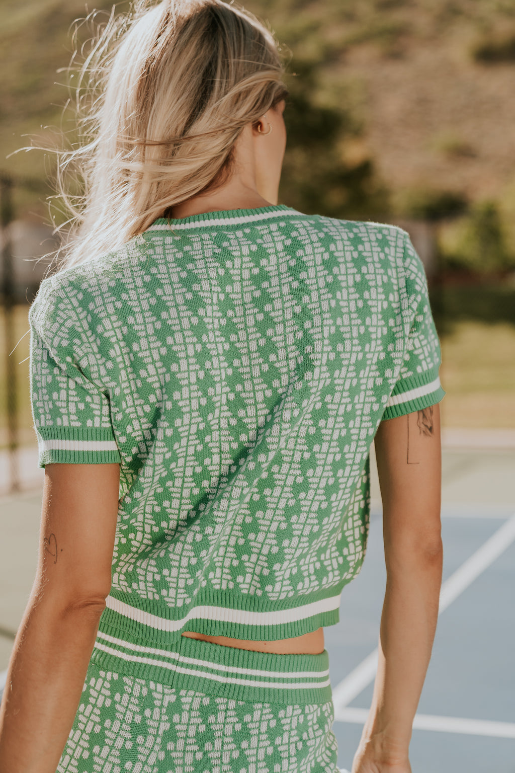 Korrey Abstract Sweater in Green