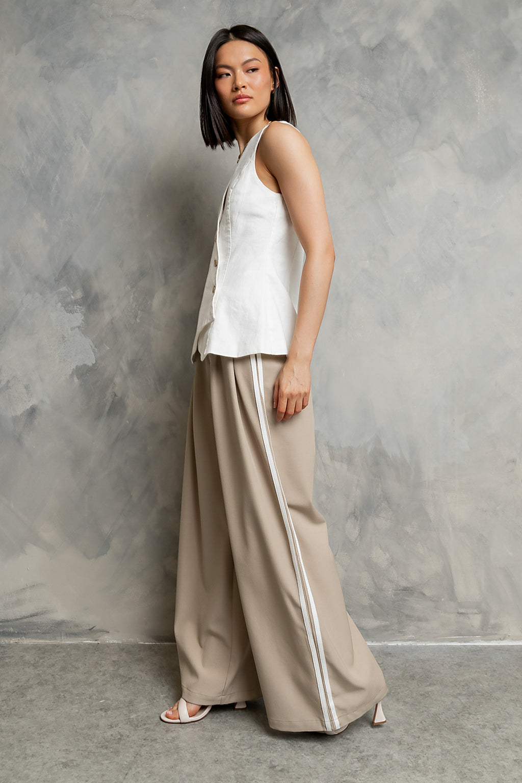 Louisa Pleated Wide Leg Pants