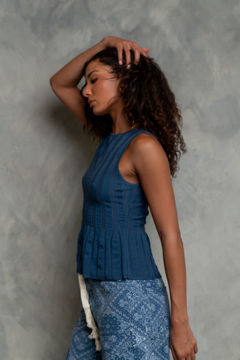 Mattyn Ribbed Sweater Tank in Blue