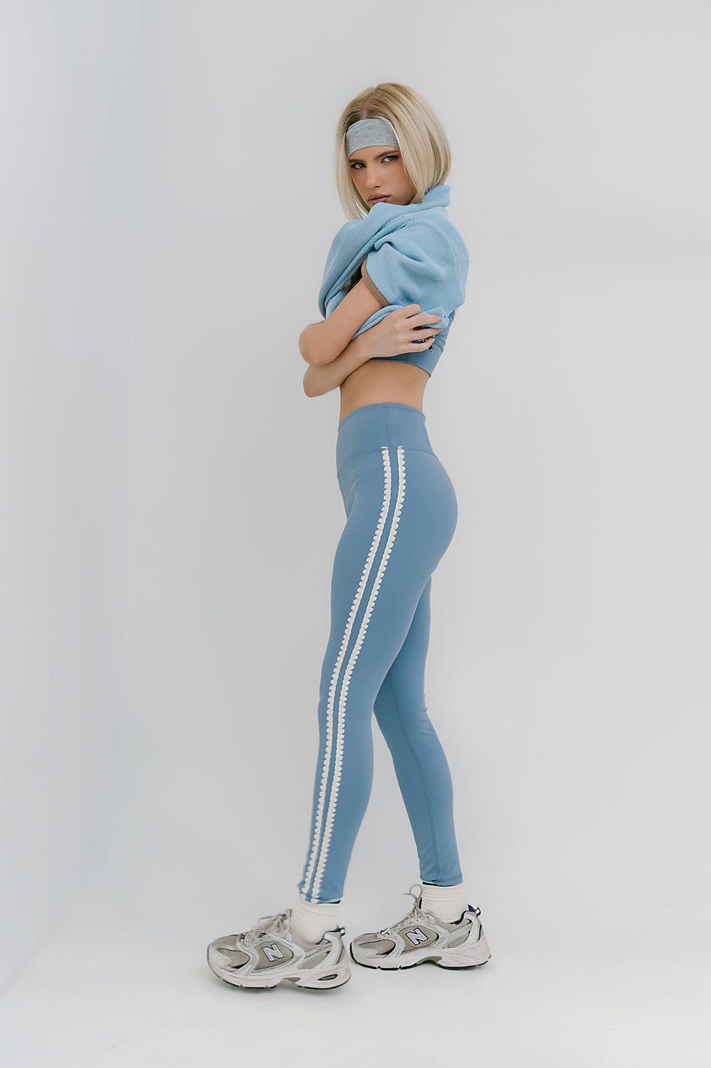 Sloan Stitched Leggings in Blue