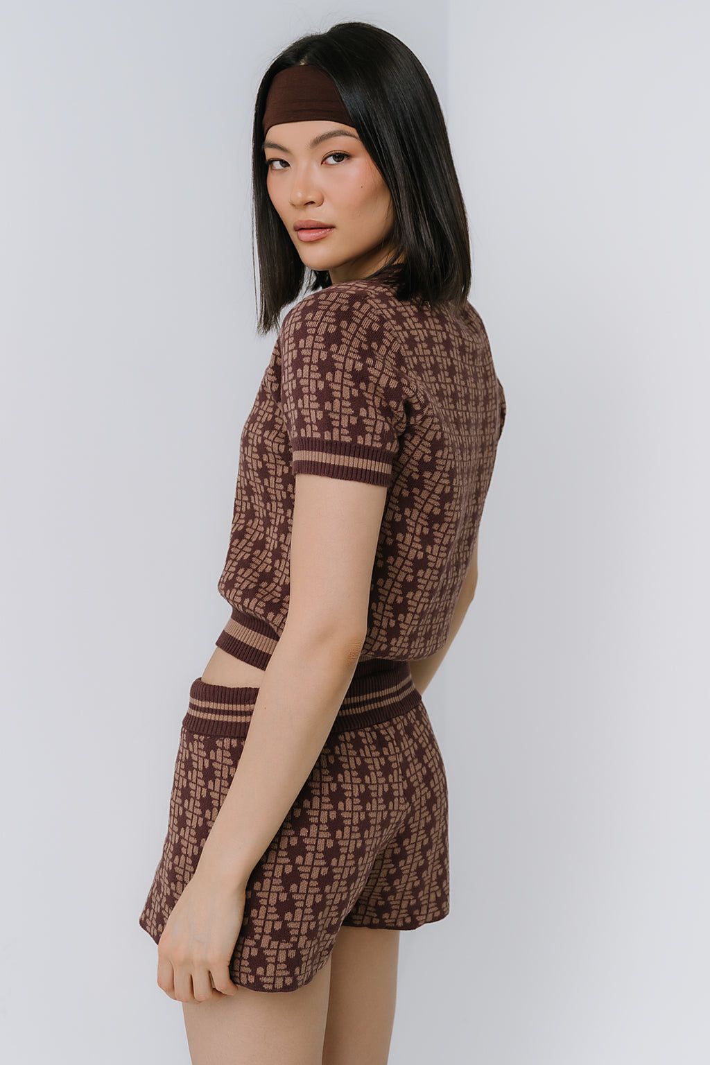 Korrey Abstract Sweater in Brown