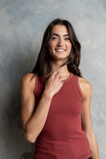 Leia Contrast Tank Top in Brick