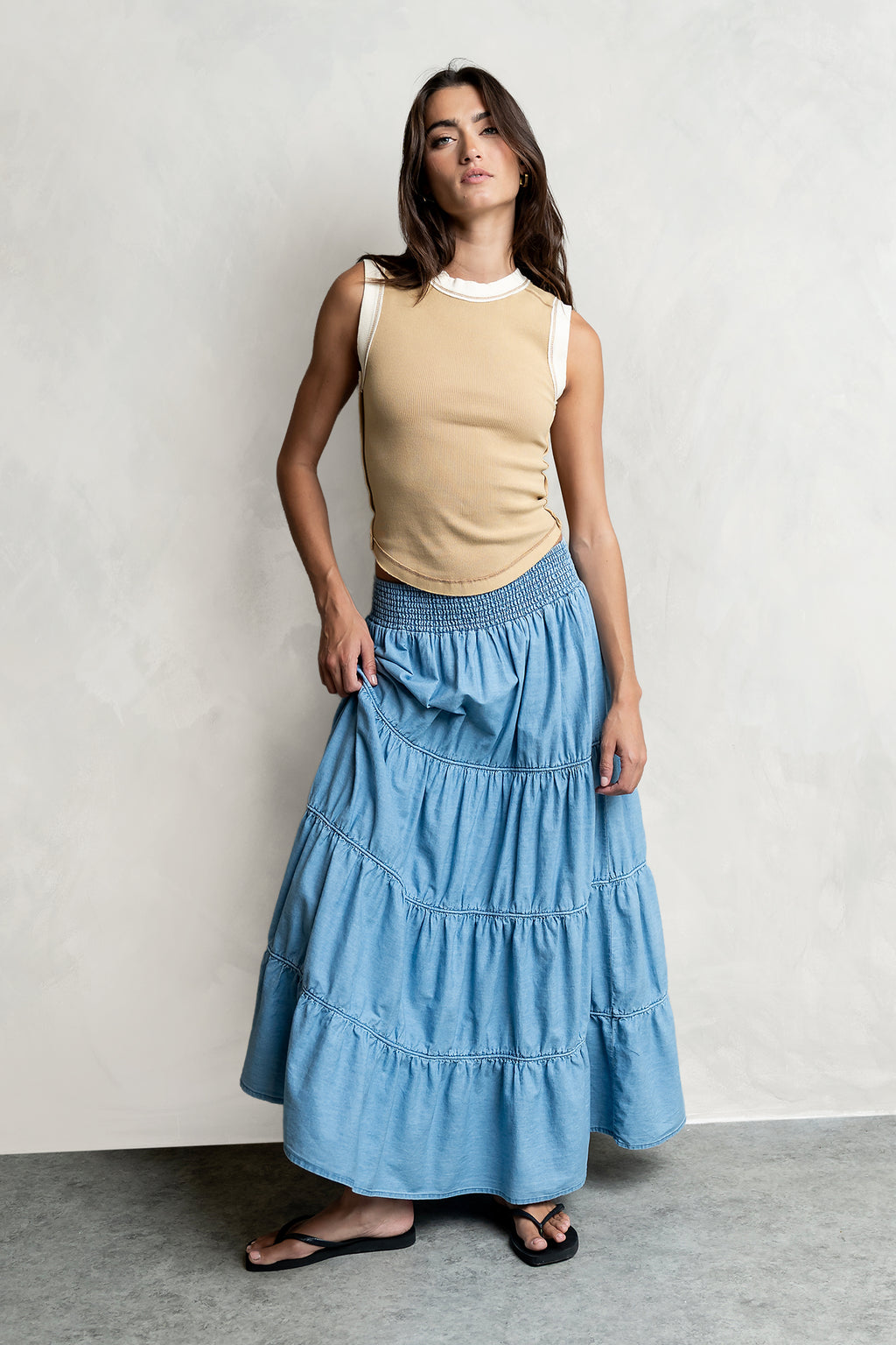 Lilah Reverse Seam Tank in Taupe